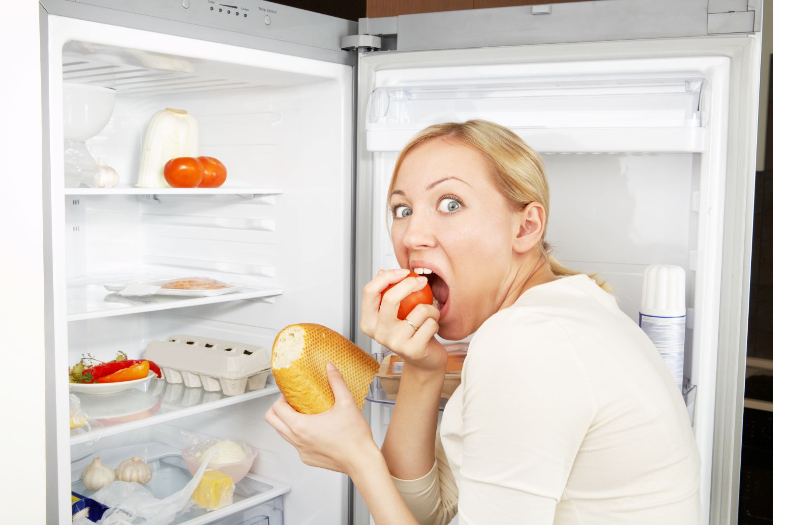 Pourquoi a-t-on plus faim avant les règles ?